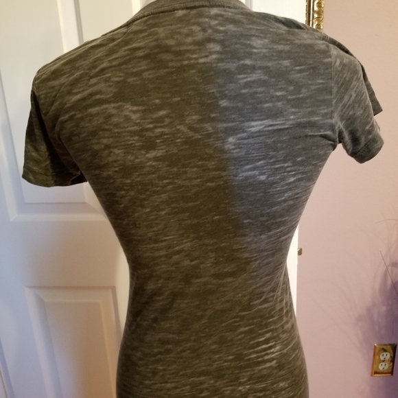 Burn out t shirt - Picture 2 of 2